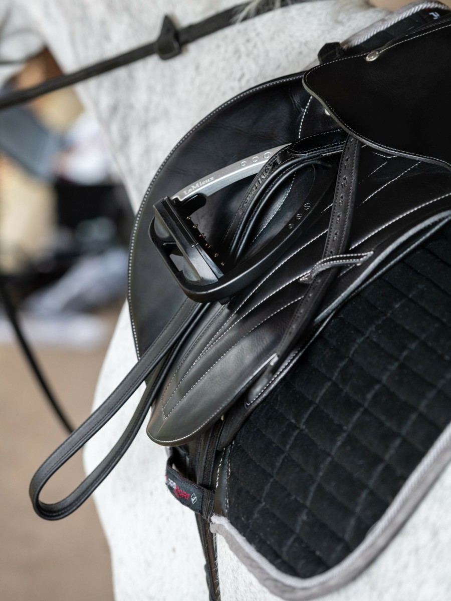 Horse LeMieux Stirrups & Leathers | Vector Stirrup Leather Black