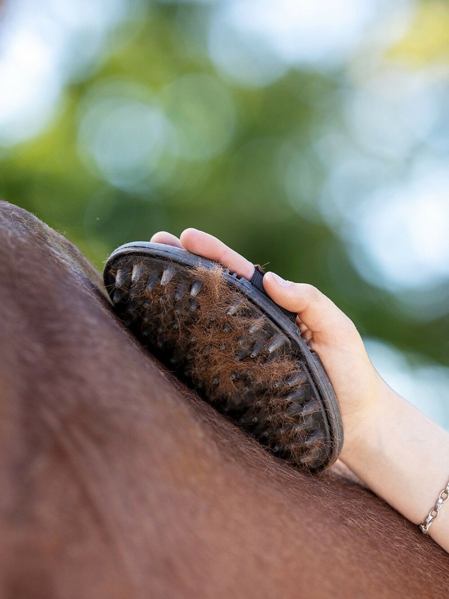 Horse LeMieux Brushes | Flexi Massage Brush Black One Size