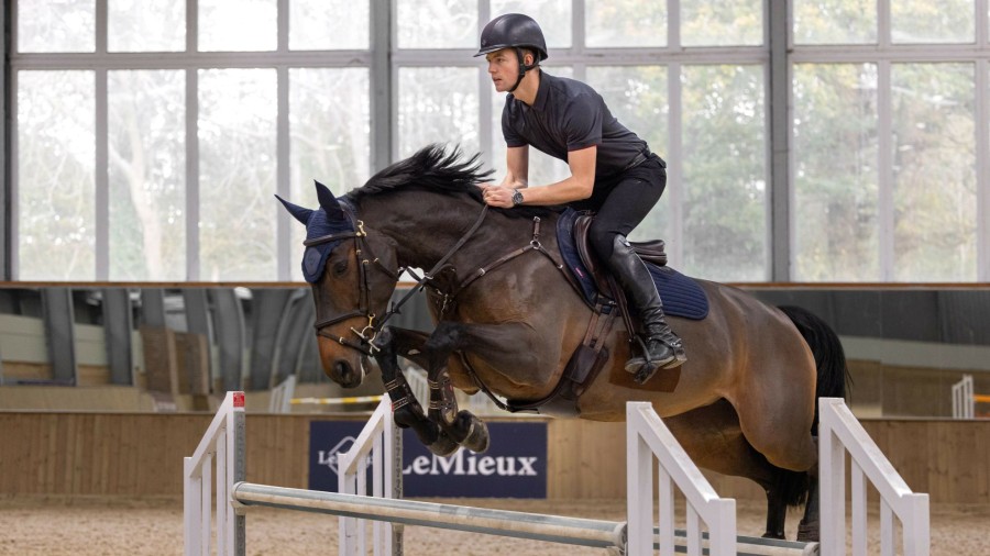 Saddle Pads LeMieux | Soft Shell Anti Slip Eurojump Square Navy